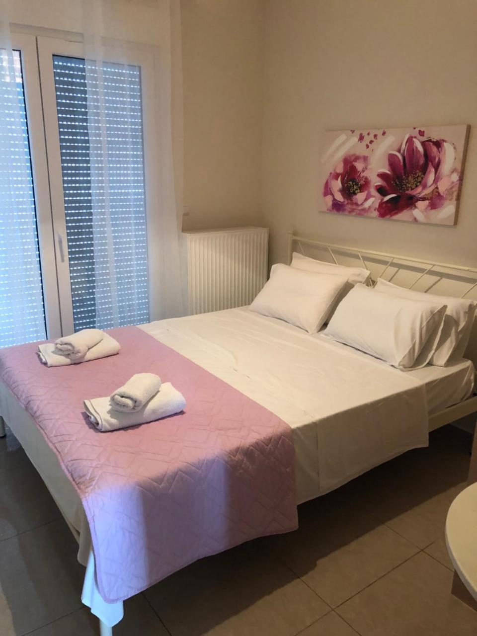 Anna Apartments Keramoti  Eksteriør billede